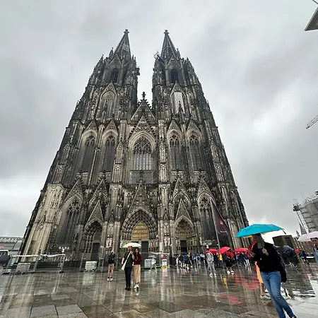 Koeln- Pulheimer Hof 75 Διαμέρισμα *